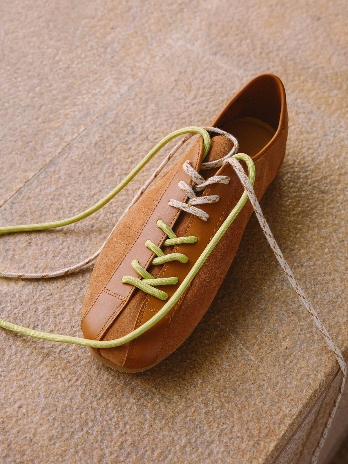 Square-Toe Classic Lace-Up Chic Flats Sneakers - Brown