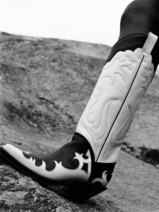 Contrast White And Black Pointed-Toe Classic Embroidery Wide Calf Knee High Chic Cowgirl Boots