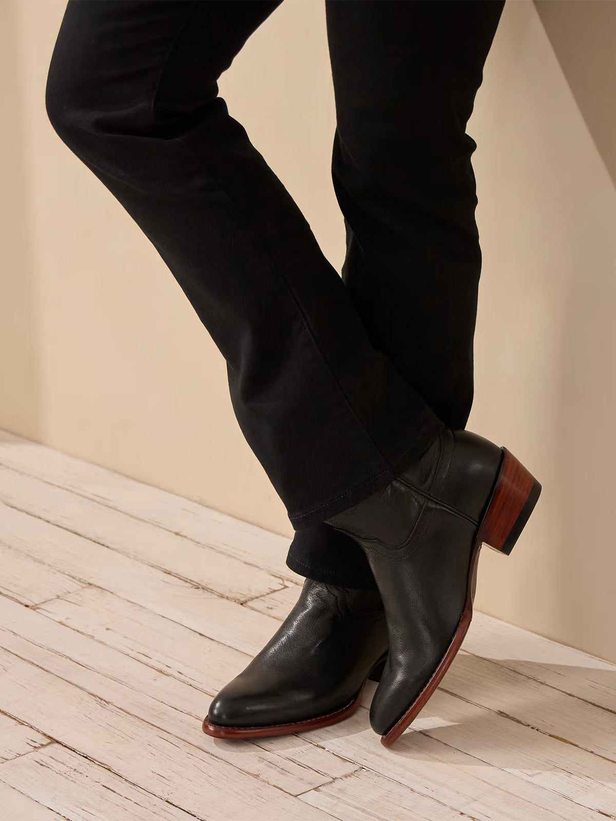 Black Round-Toe Classic Ankle Cowgirl Booties