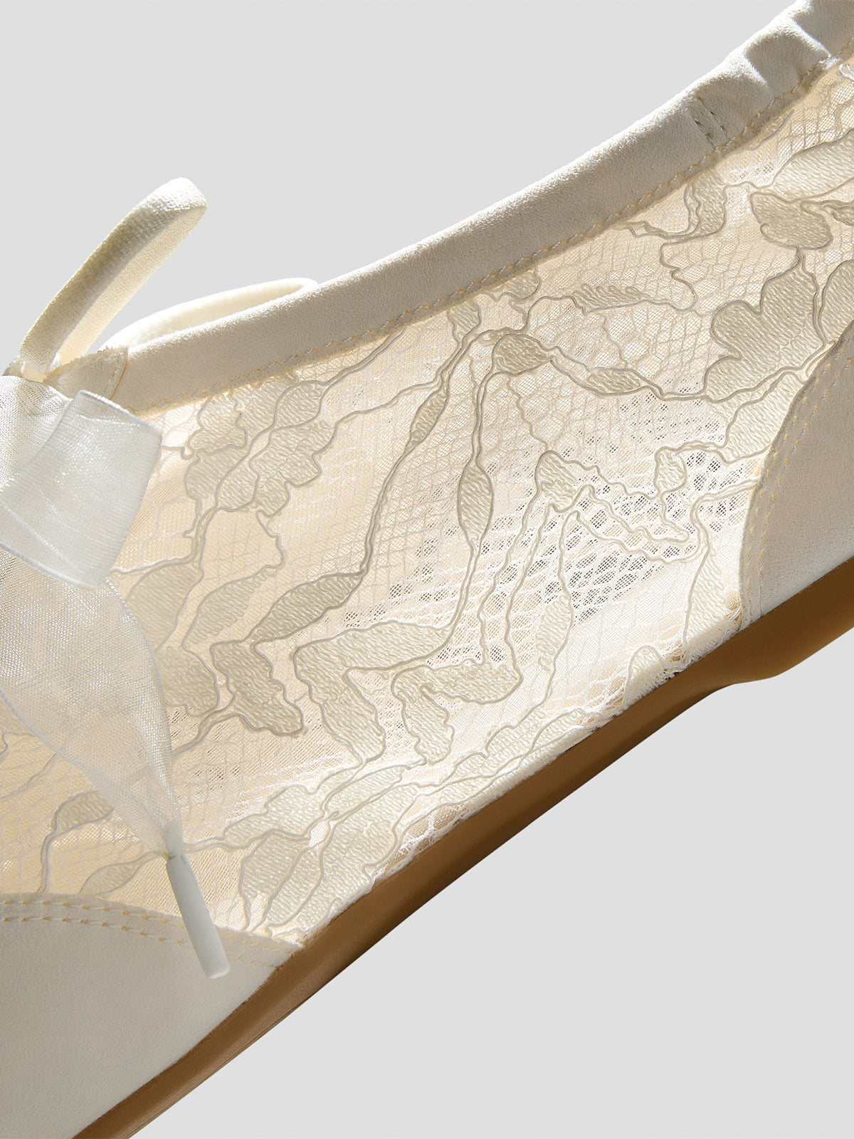 Cream Lace Mesh And Faux Suede Square-Toe Floral Embroidery Lace-Up Flats