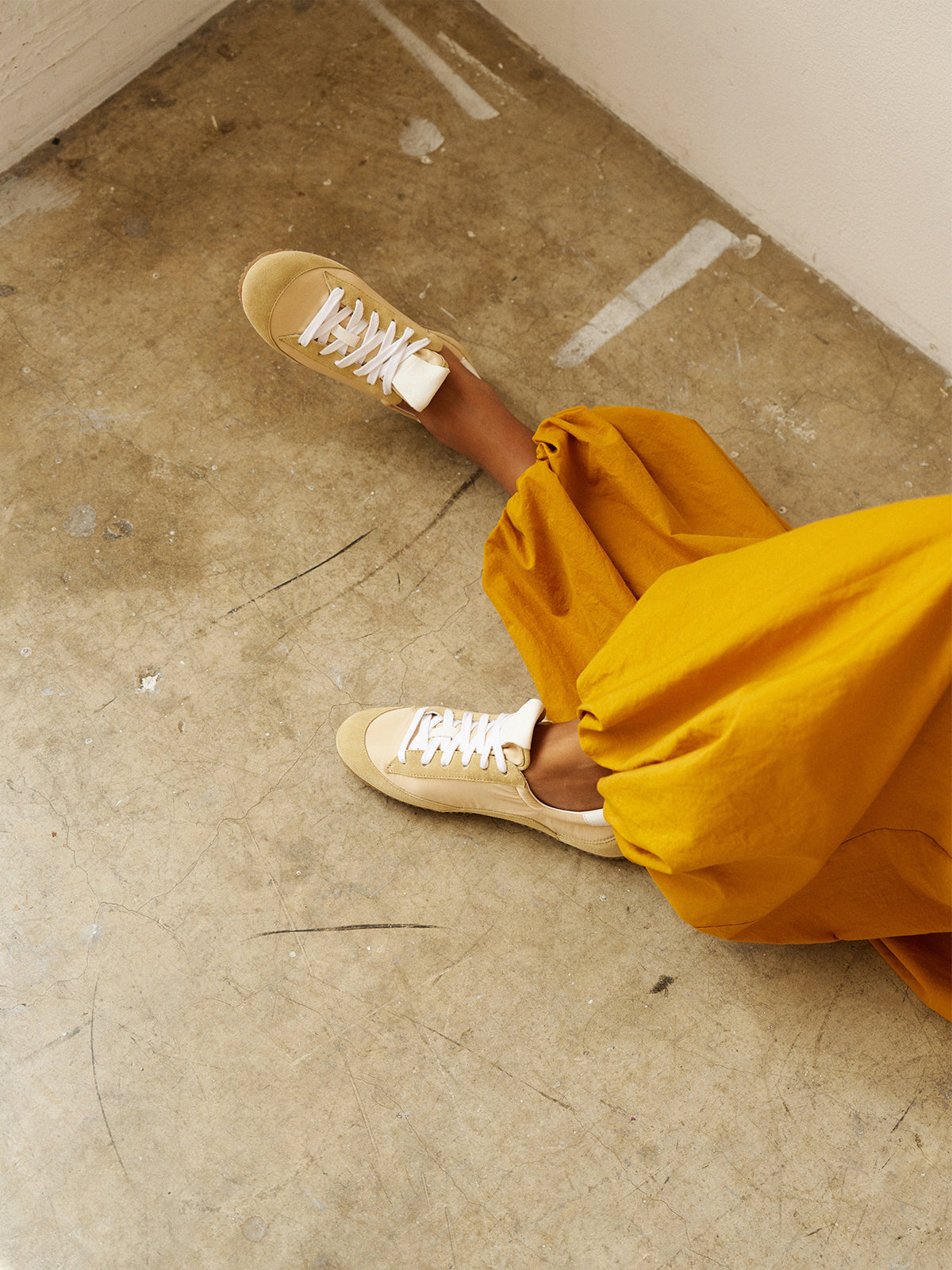 Cow Suede And Satin Round-Toe Lace-Up Chic Sneakers - Butter