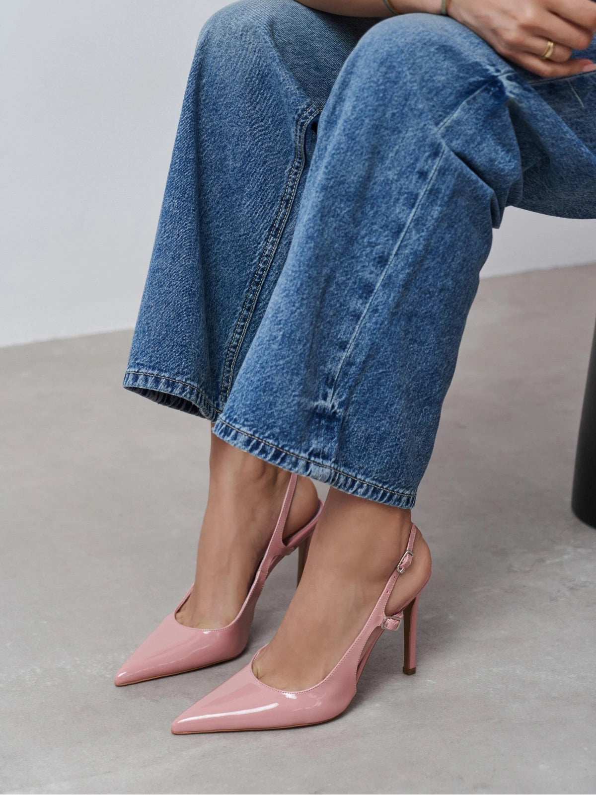 Patent Leather Pointed-Toe Buckle Back Strap Chic High Heels - Pink