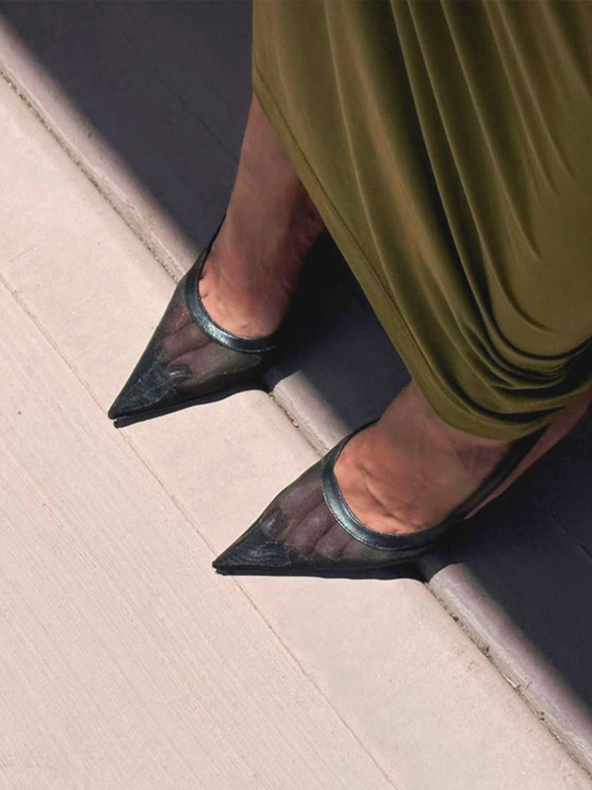 Black Mesh Pointed-Toe Chic Back Strap Pumps High Heels