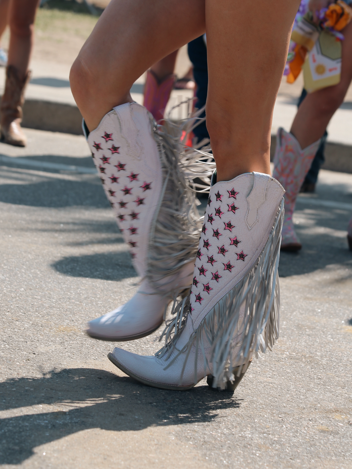 White Crinkle Star Studs Pink Inlay Fringe Snip-Toe Wide Mid Calf Tall Cowgirl Boots