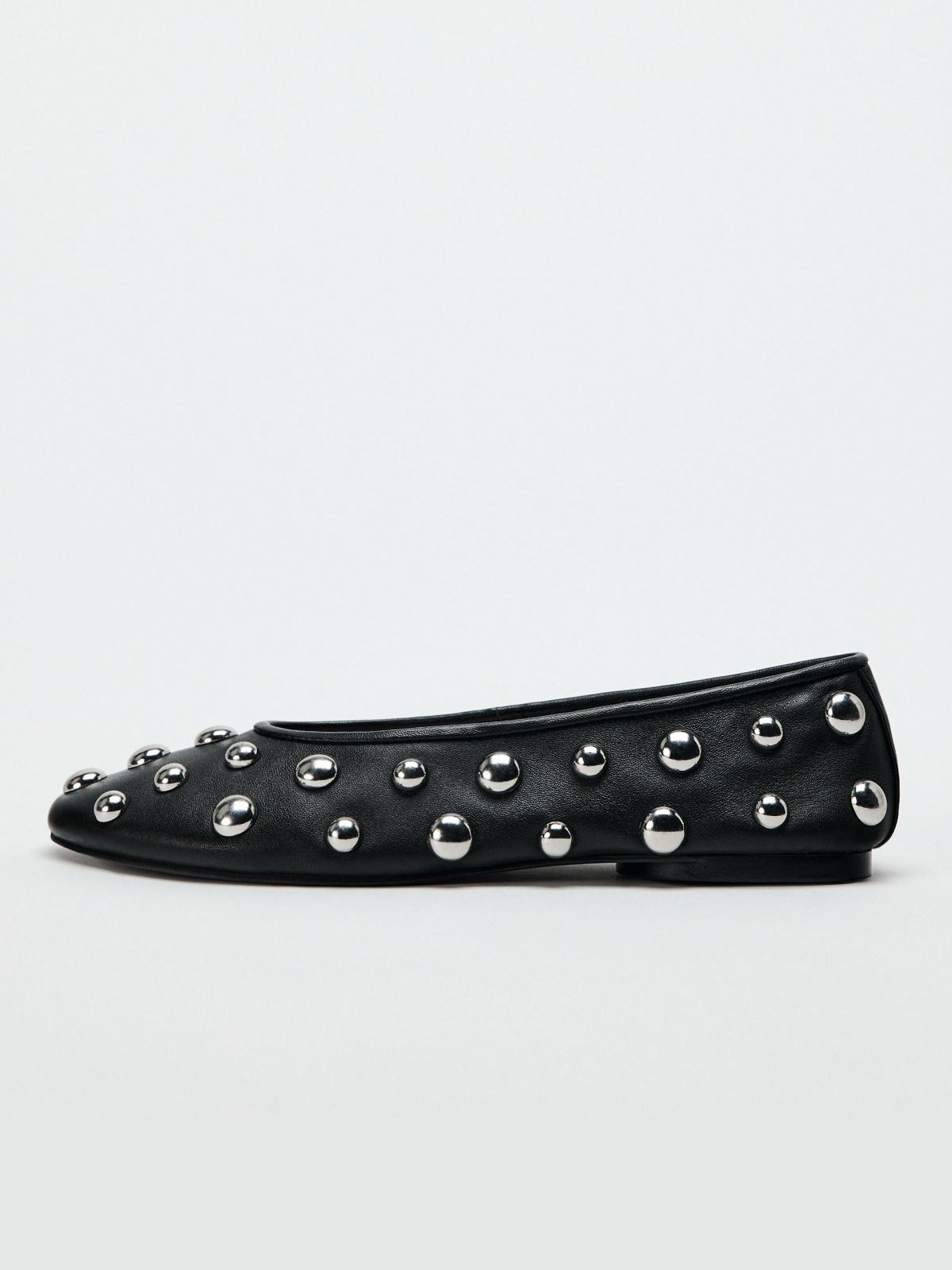 Black Studded Round-Toe Ballet Flats