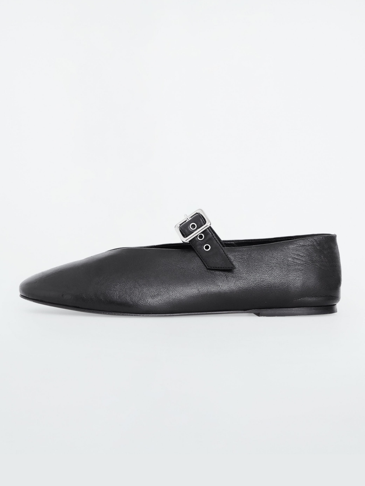 Black Round-Toe Bridge Buckle Mary Janes Ballet Flats