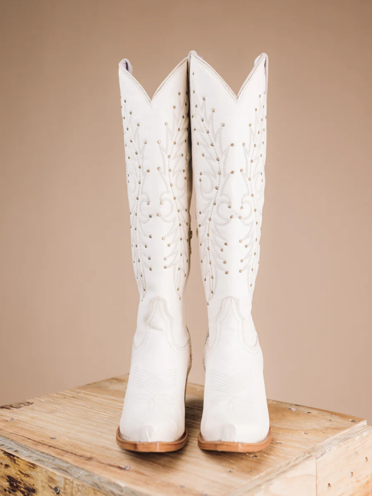 White Embroidery Studded Snip-Toe Half-Zip Cowgirl Knee High Tall Boots