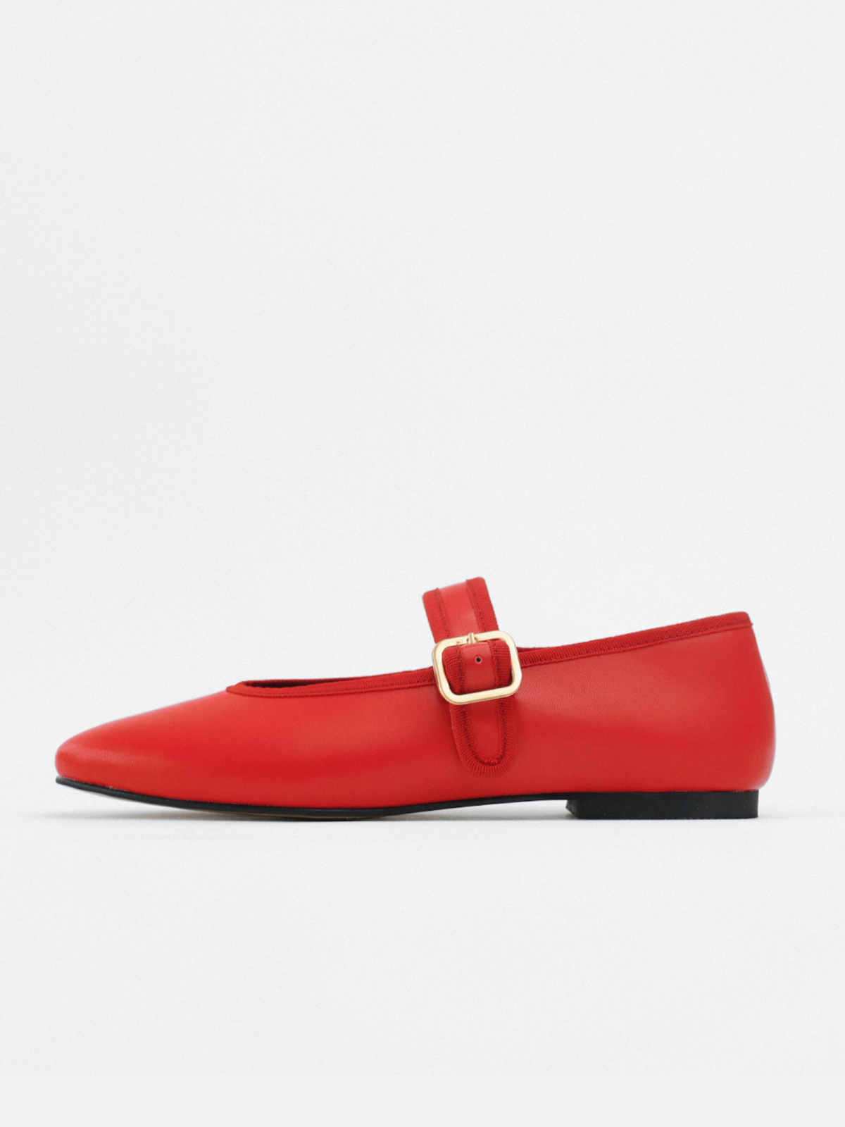 Red Buckled Detailed Oval Ballet Flats Mary Janes With Wide Strap