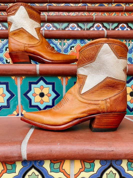 Brown Snip-Toe Cowgirl Ankle Booties With Metallic Gold Big Star Inlay