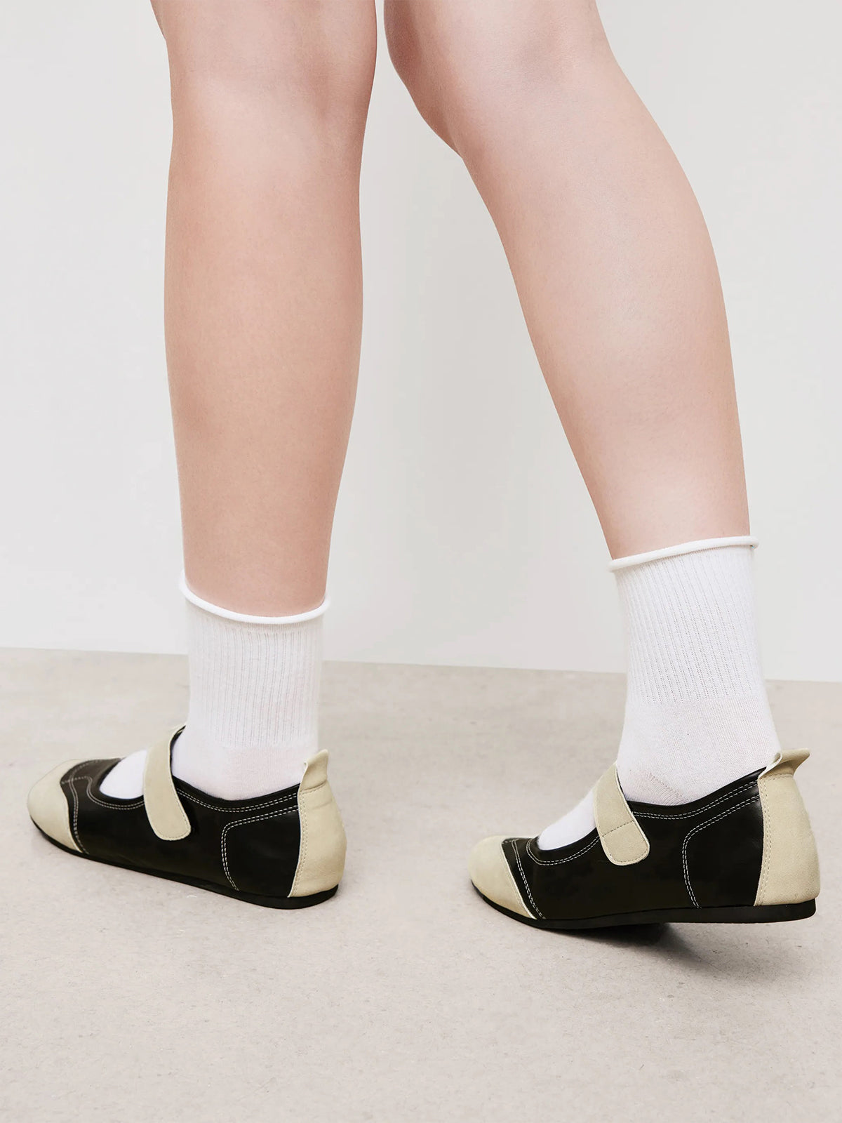 Beige And Black Round-Toe Chic Mary Jane Classic Flats