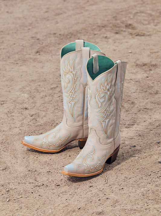 Offwhite Snip-Toe Flame Embroidery Mid Calf Classic Cowgirl Boots