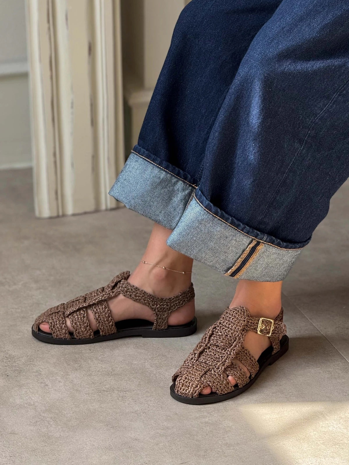Green Grass Woven Round-Toe Caged Detail Buckle Strap Flats