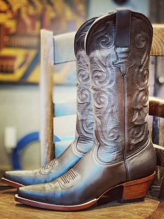 Black Snip-Toe Western Embroidery Classic Mid Calf Cowgirl Boots