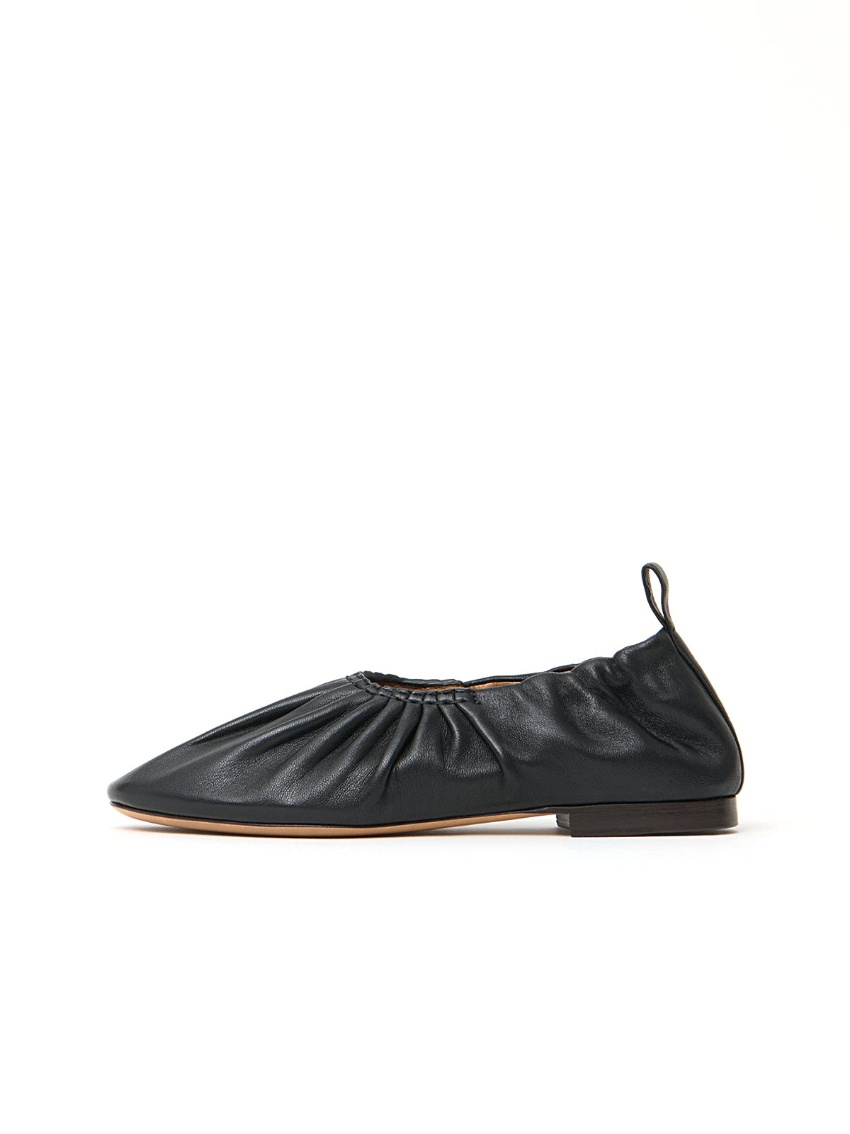 Black Round-Toe Ruched Classic Ballet Flats