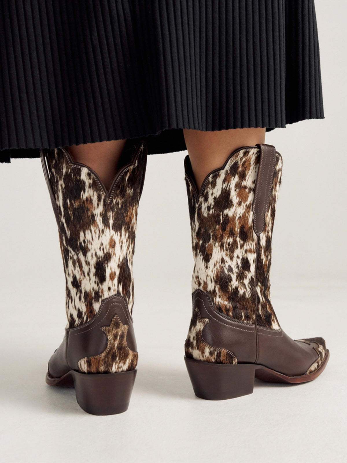 Brown Cowhide-Patterned Horsehair Snip-Toe Mid Calf Cowgirl Boots