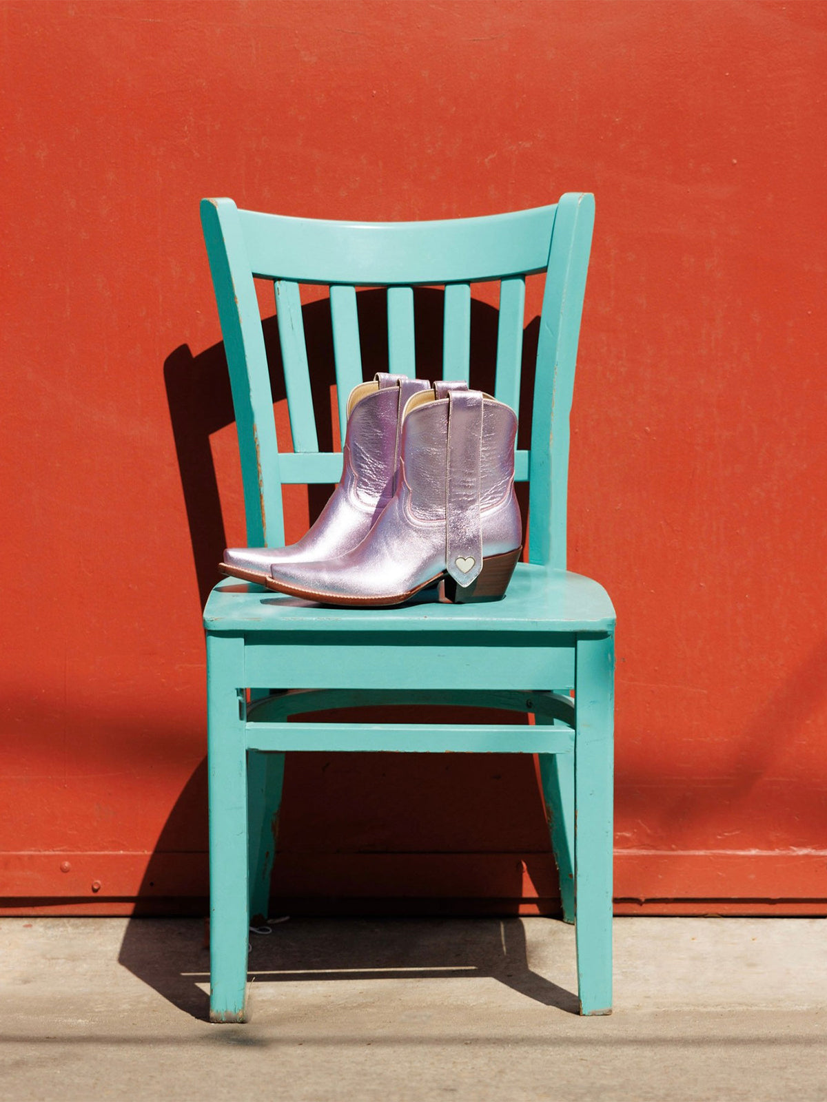 Metallic Pink Snip-Toe Long Ear Pull  With Heart Inlay Ankle Boots