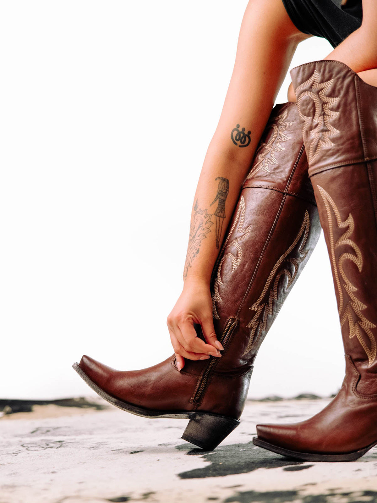 Brandy Snip-Toe Half-Zip Embroidery Tall Over-The-Knee Cowgirl Boots