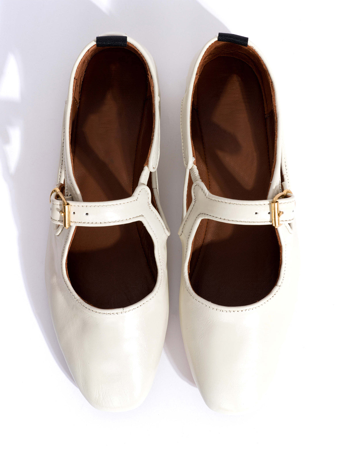Square-Toe Buckle Strap Chic Flats - White