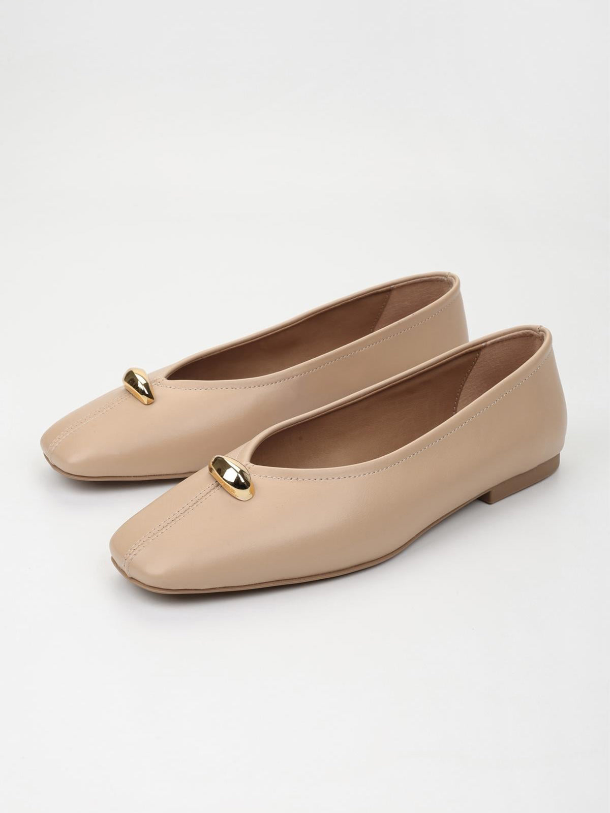 Nude Square-Toe Front Gold Metal Detail Slip-On Flats