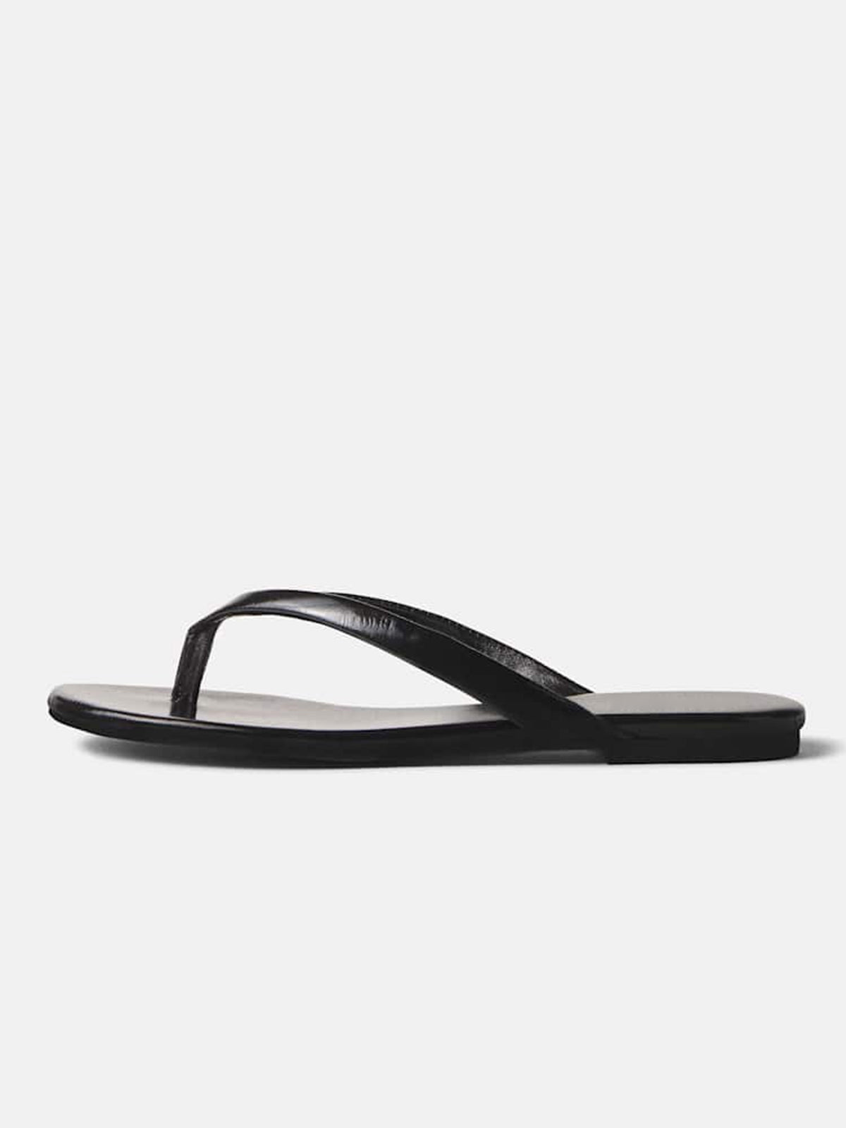 Black Eel Pattern Round-Toe Flip-Flop Simple Sandals Flats