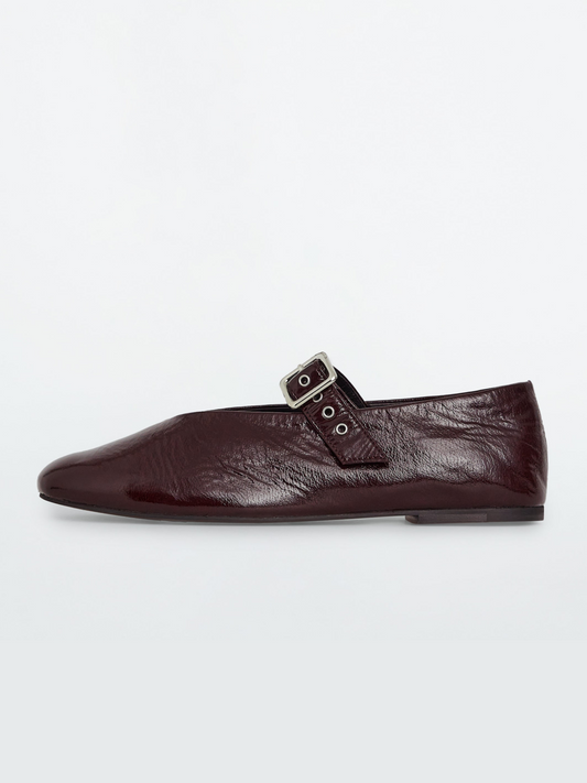 Wine Red Round-Toe Crinkle Bridge Buckle Mary Janes Ballet Flats