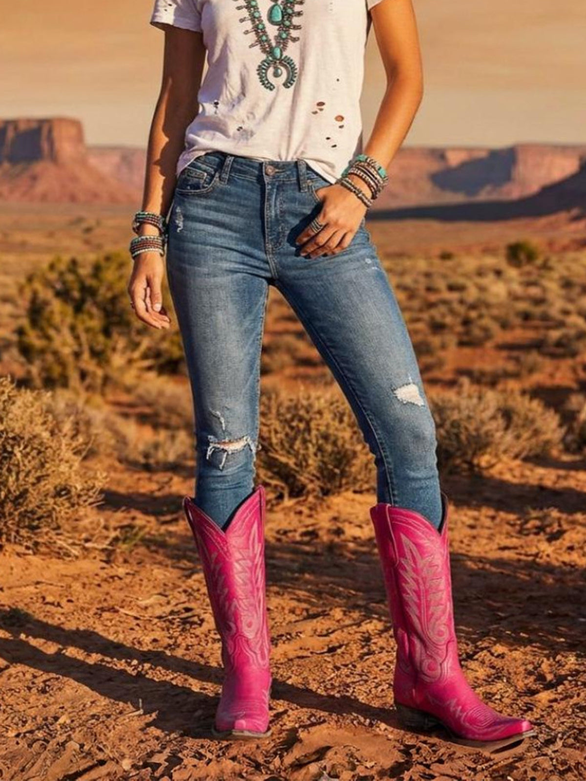 Chic Embroidery Snip-Toe Classic Mid Calf Cowgirl Boots - Pink