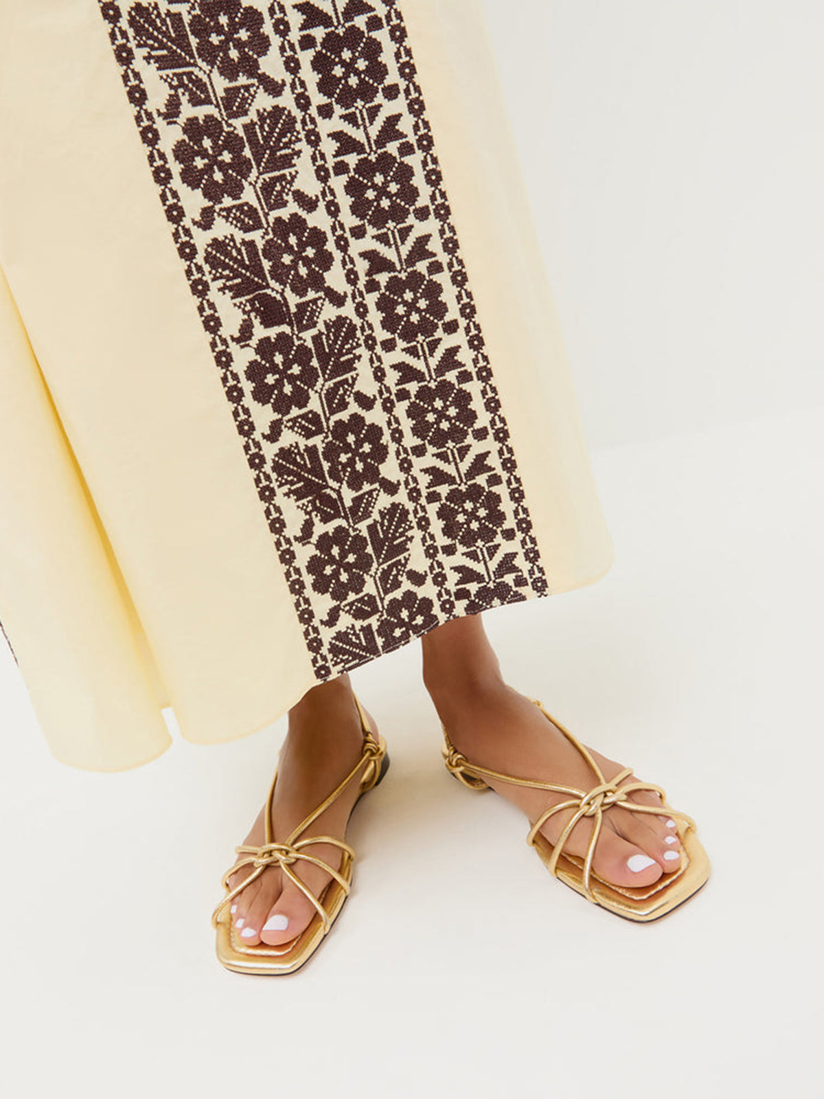 Metallic Gold Square-Toe Strappy Chic Flats Sandals