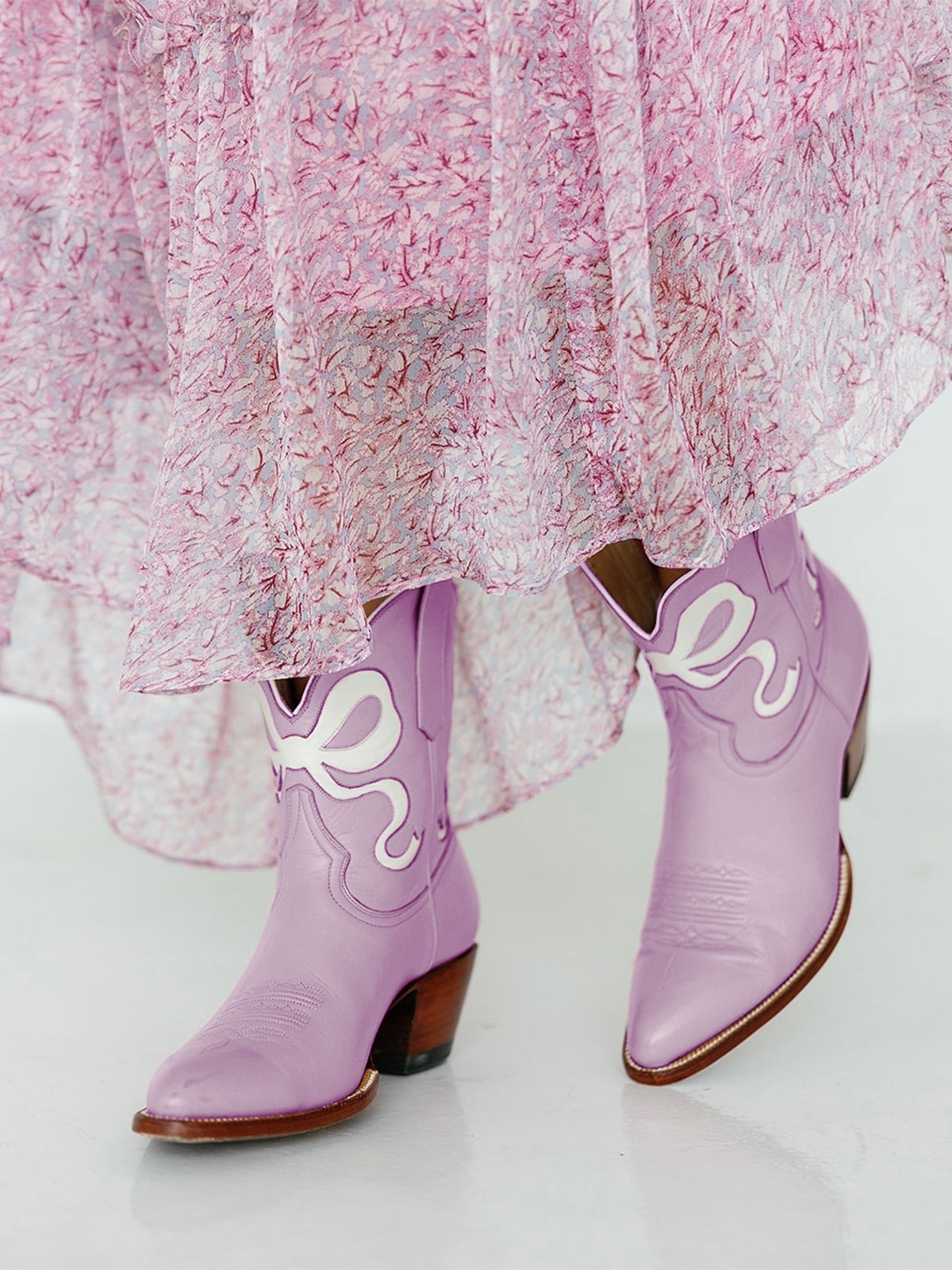 Purple Almond-Toe Ankle Western Boots With White Bowknot Inlay