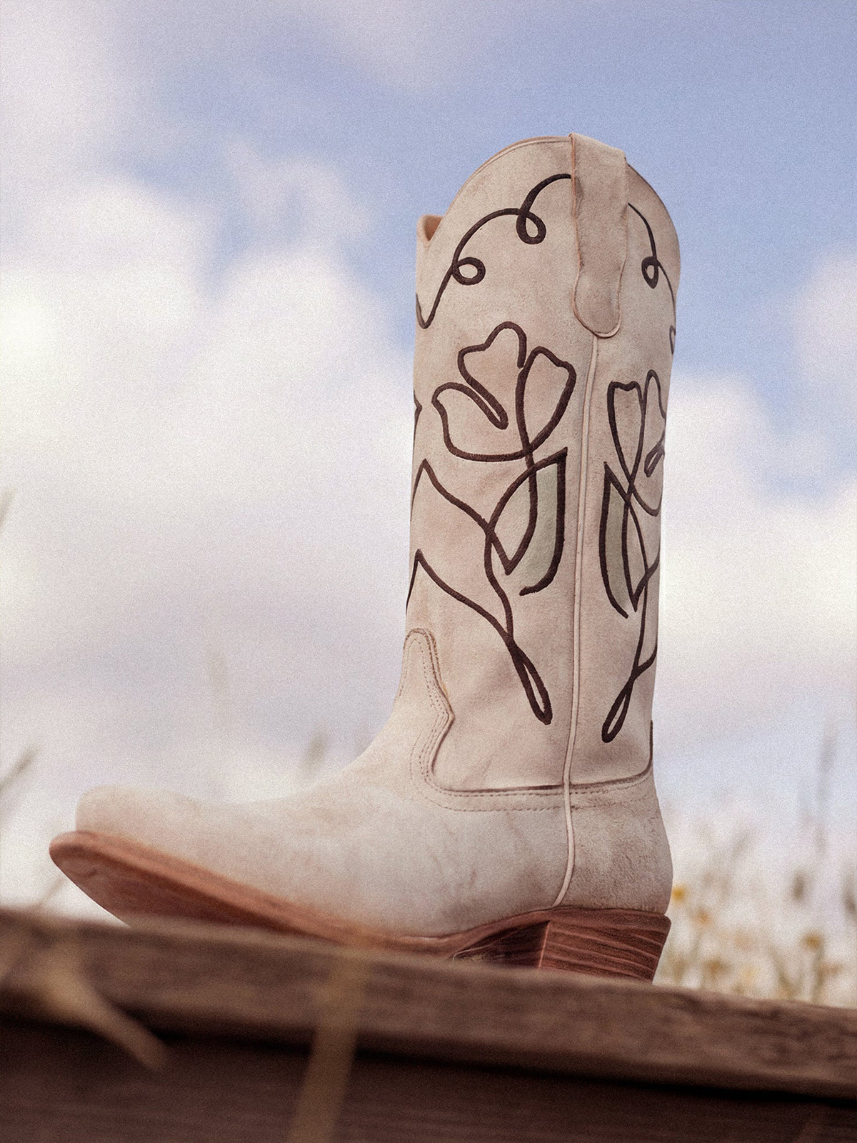 Distressed White Snip-Toe Stylish Embroidery Wide Calf Knee High Cowgirl Boots