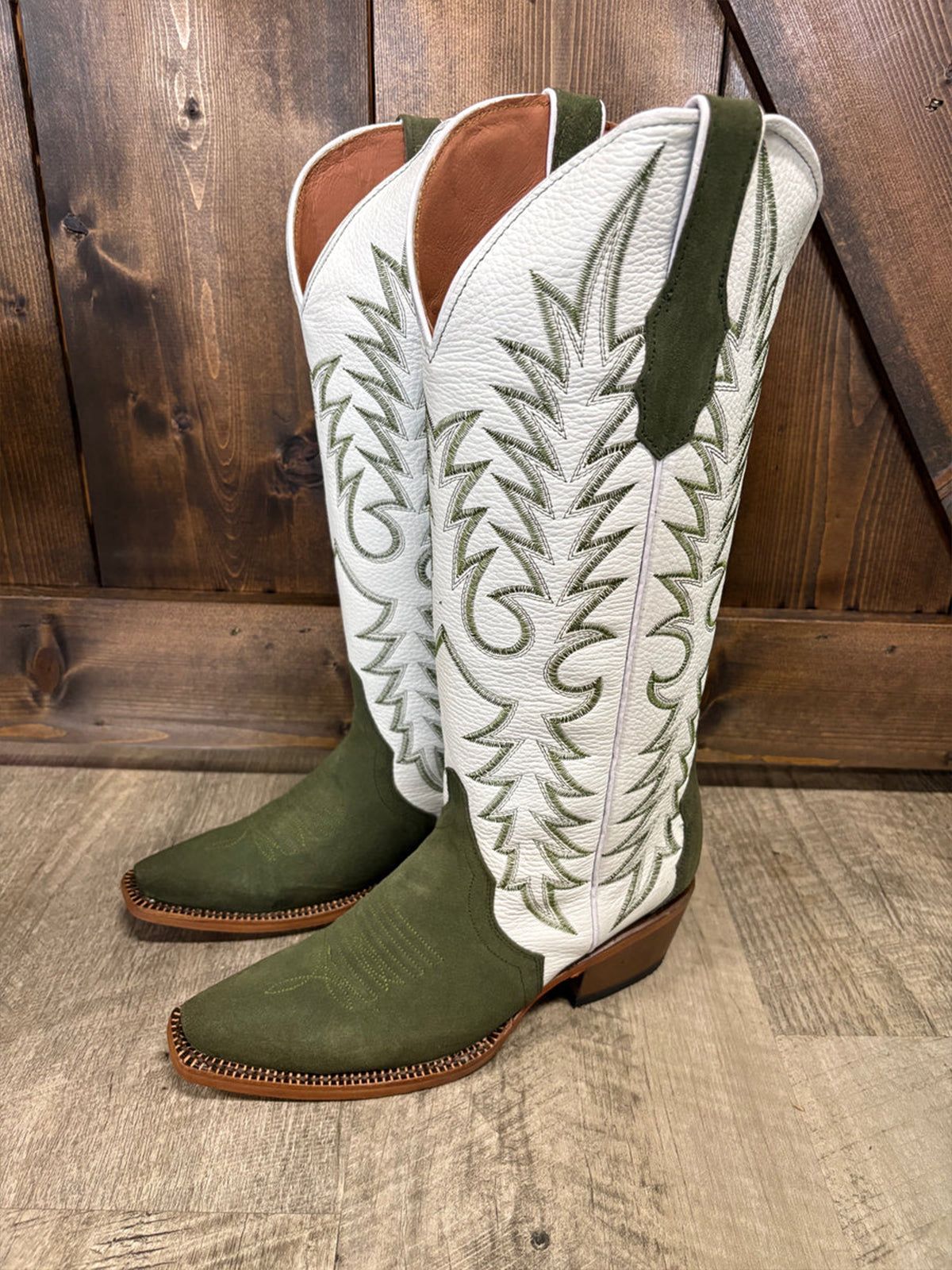 Contrast White And Green Snip-Toe Classic Embroidery Wide Calf Knee High Cowgirl Boots