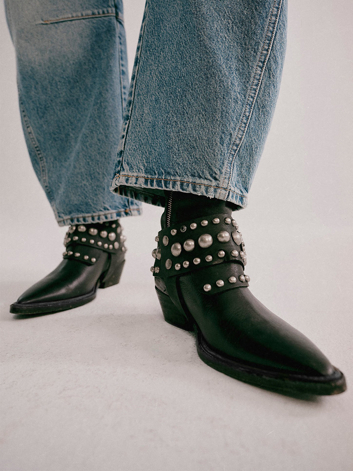 Black Pointed-Toe Studded Buckle Strap Full-Zip Ankle Cowgirl Boots