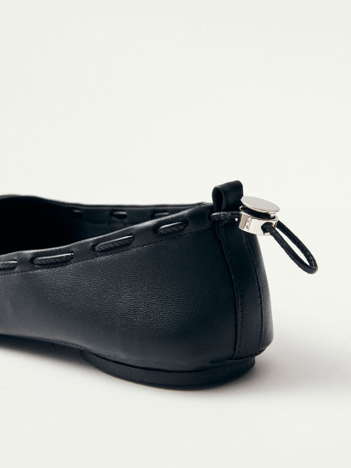 Drawstring Round-Toe Ballet Flats In Black Vegan Leather