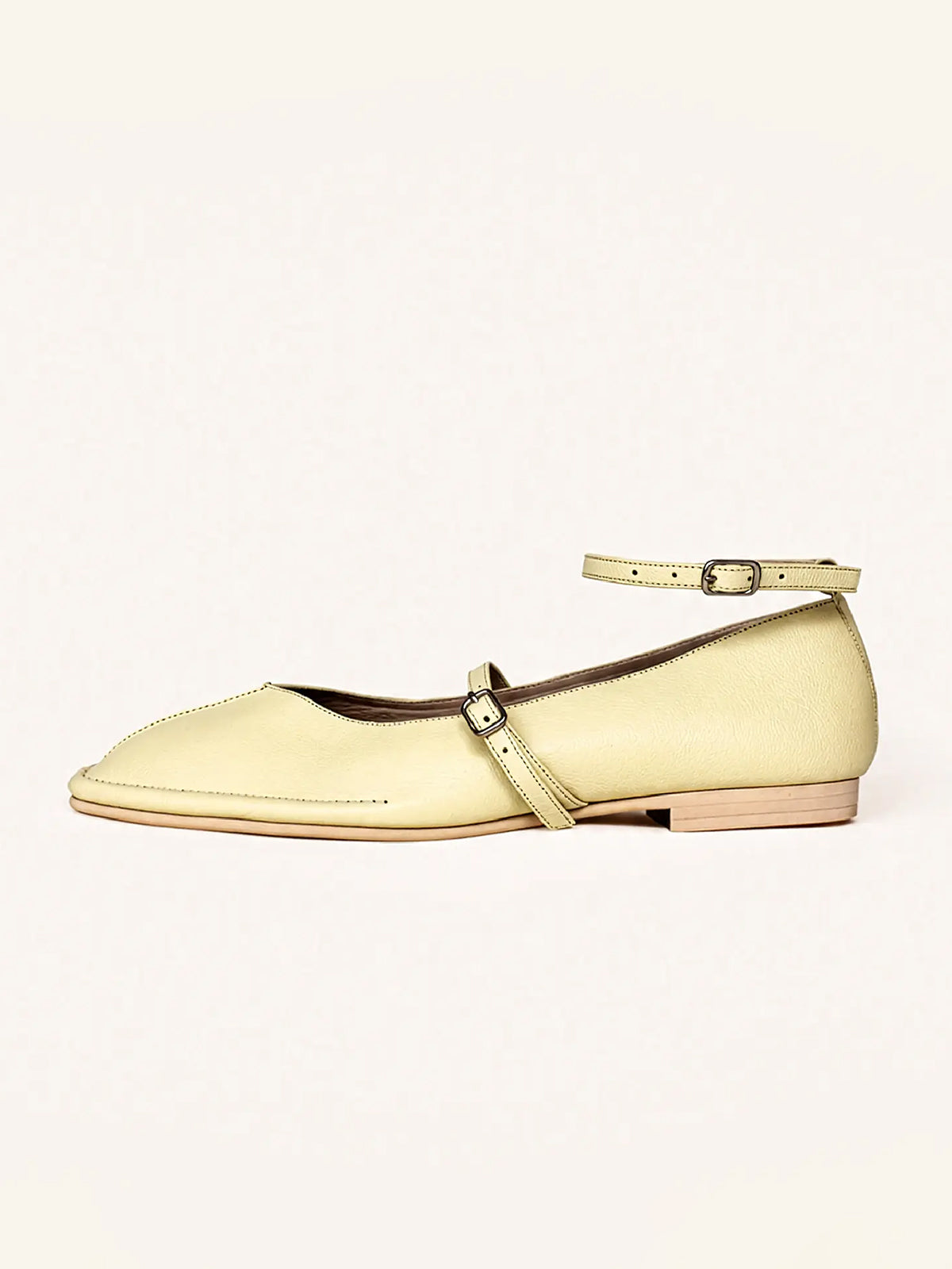 Yellow Square-Toe Buckle Middle And Ankle Strap Chic Flats