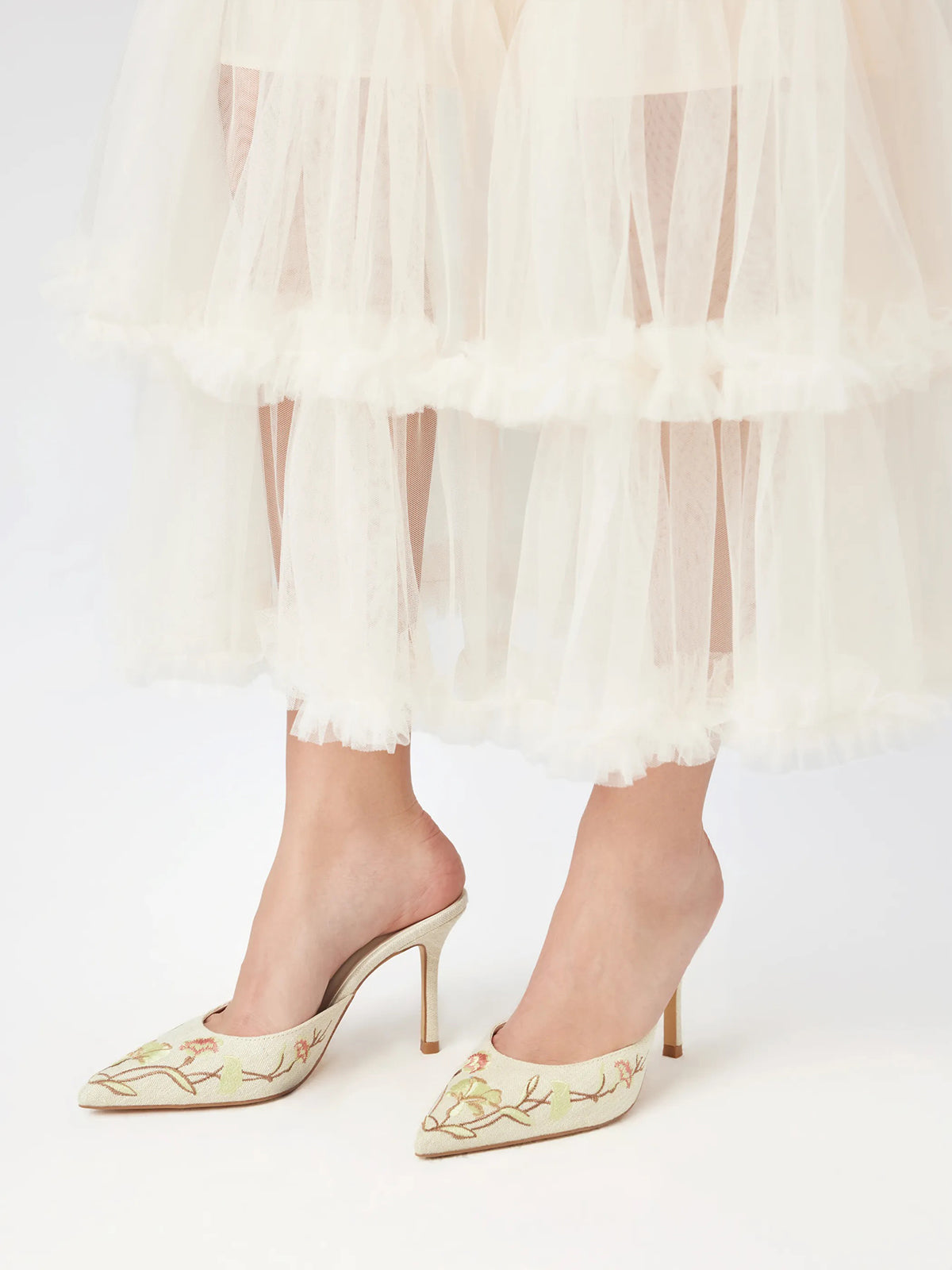 Beige Woven Canvas Pointed-Toe Flower Embroidery Slip-On High Heels