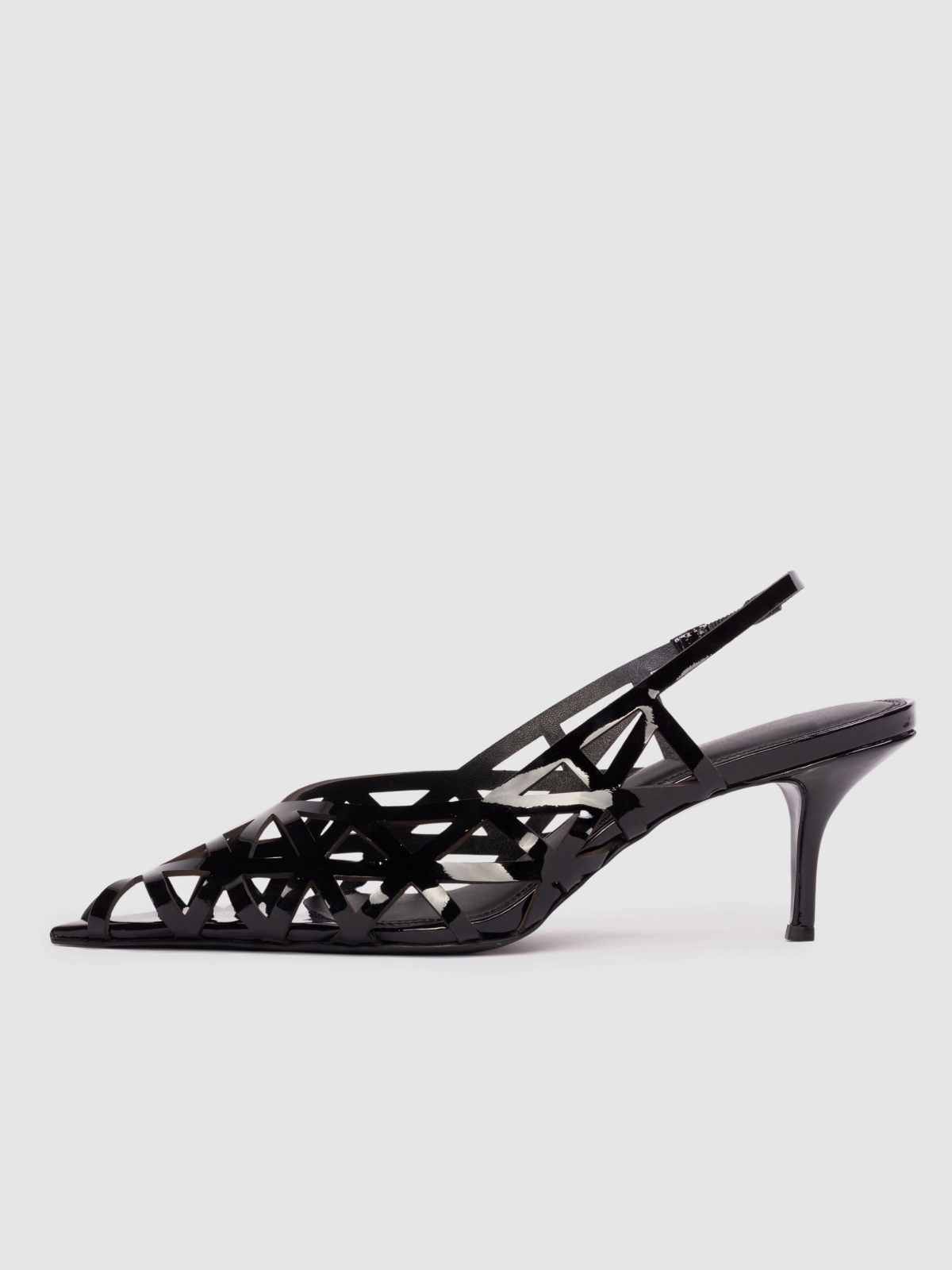 Black Patent Pointed-Toe Slingback Kitten Heels Pump With Laser Cut Upper