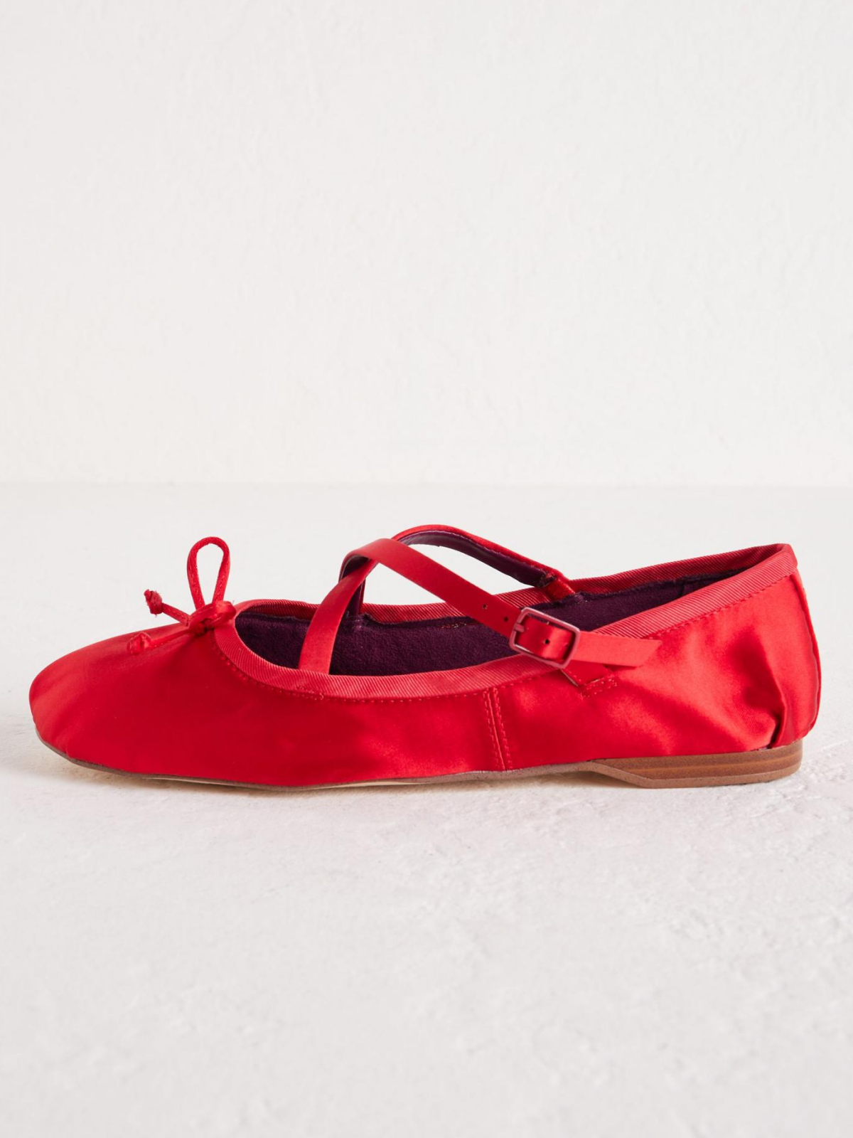 Satin Red Bow Ballerina Flats With Crossed Buckled Strap