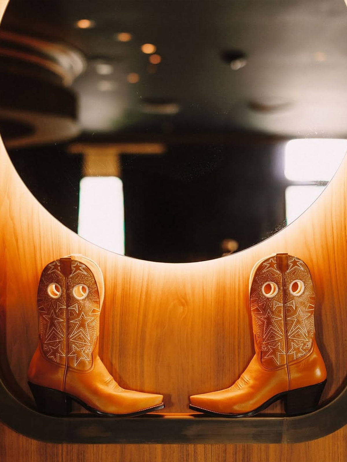 Sienna Snip-Toe Cut-Out Stars Stitch Mid Calf Cowgirl Boots