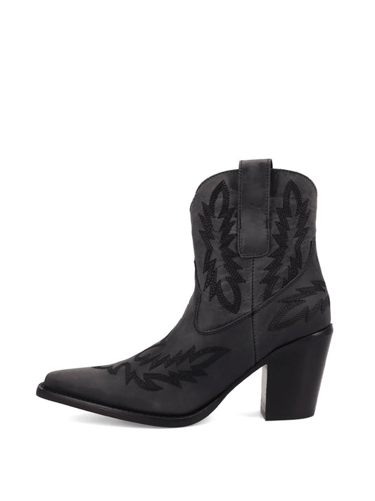 Black Snip-Toe Classic Embroidery Western Ankle Cowgirl Boots