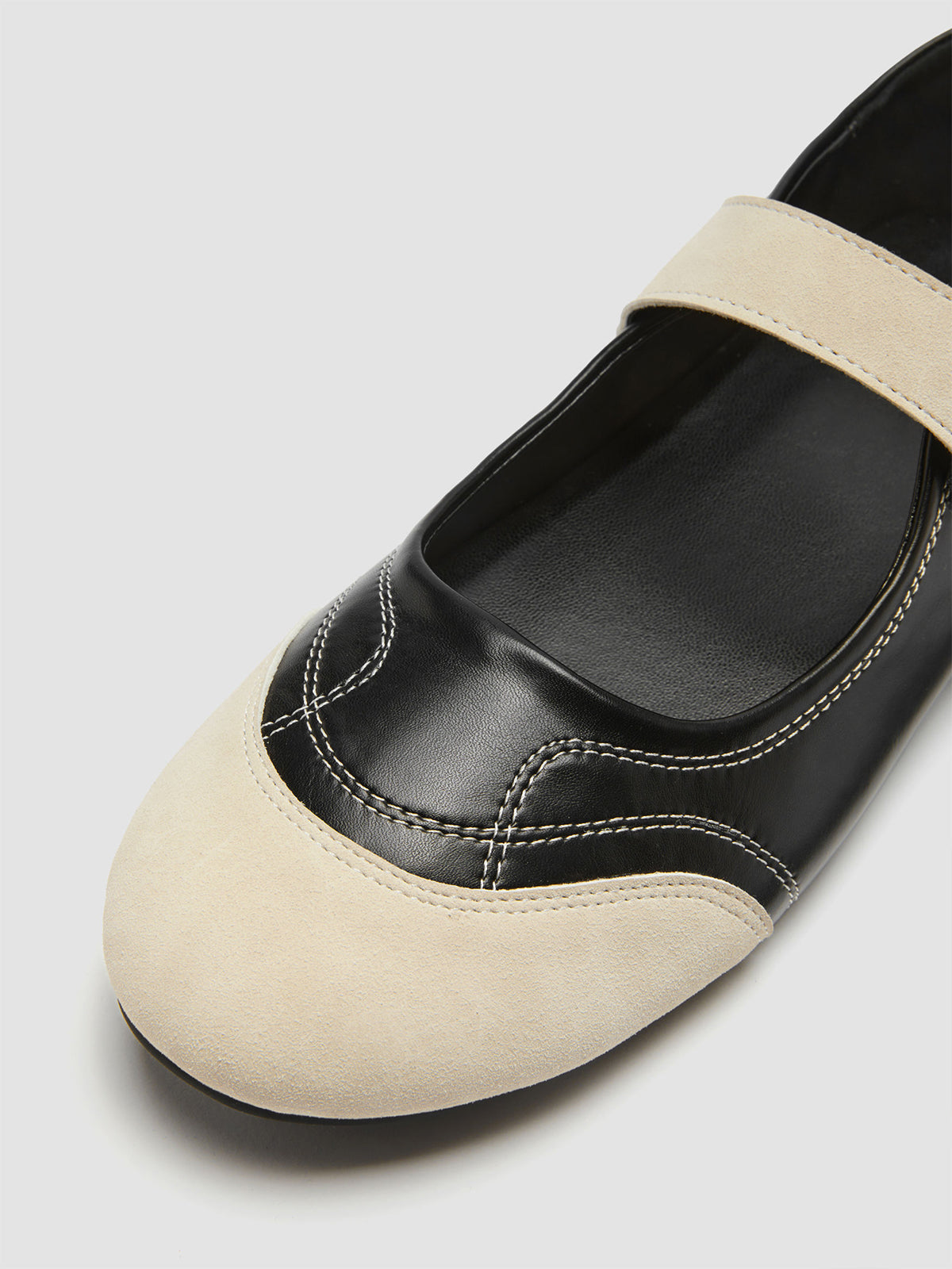 Contrast Beige And Black Round-Toe Chic Mary Jane Strap Flats
