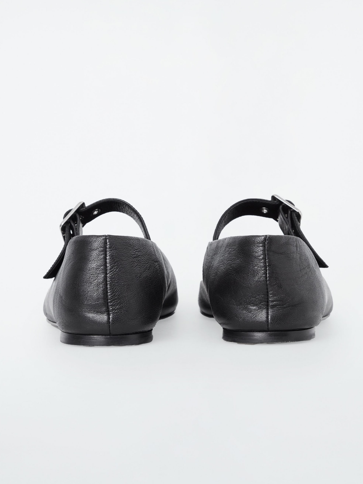 Black Round-Toe Bridge Buckle Mary Janes Ballet Flats