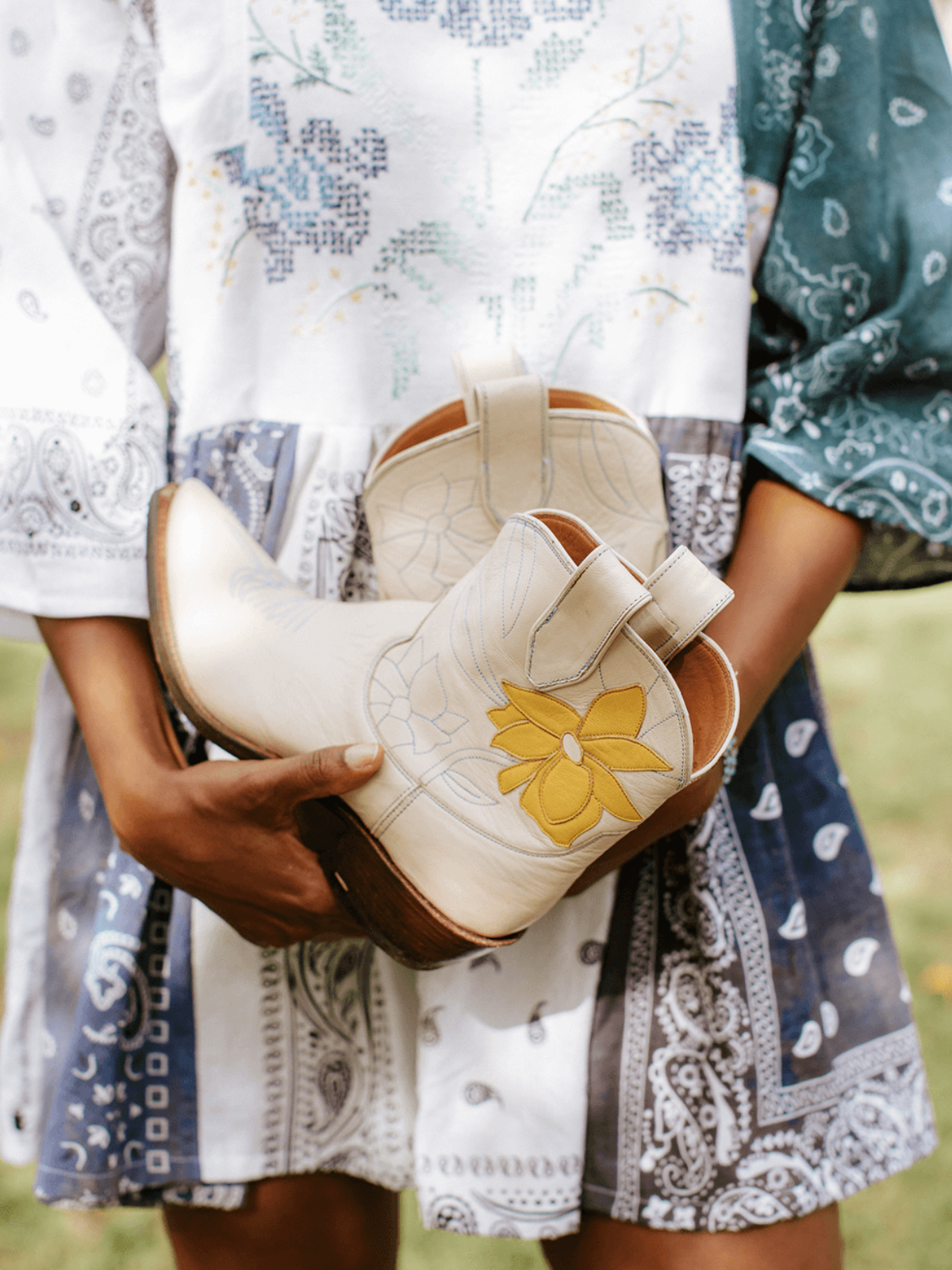 Cream Snip-Toe Embroidery Flower Applique Wide Mid Calf Cowgirl Boots