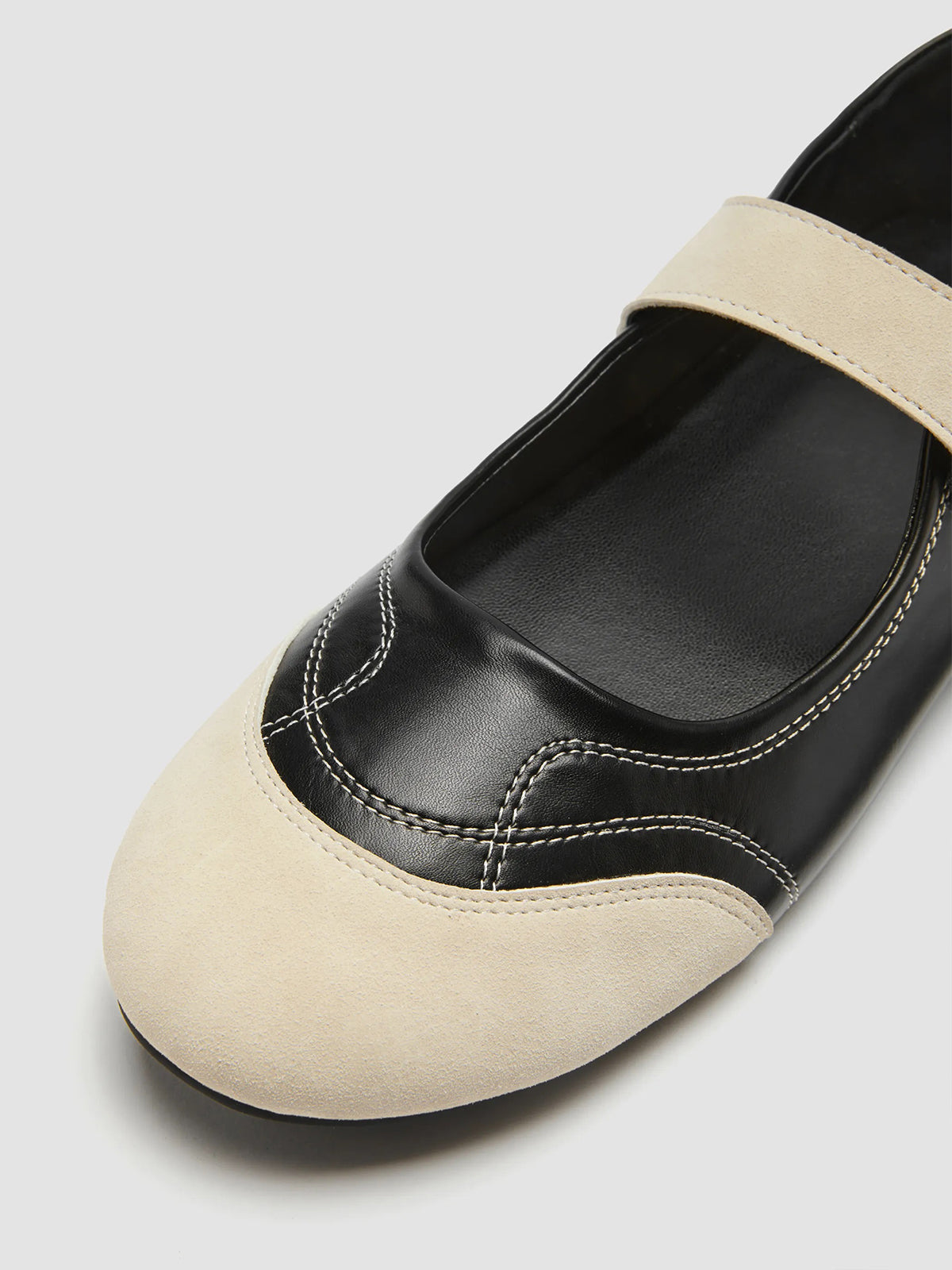 Beige And Black Round-Toe Chic Mary Jane Classic Flats