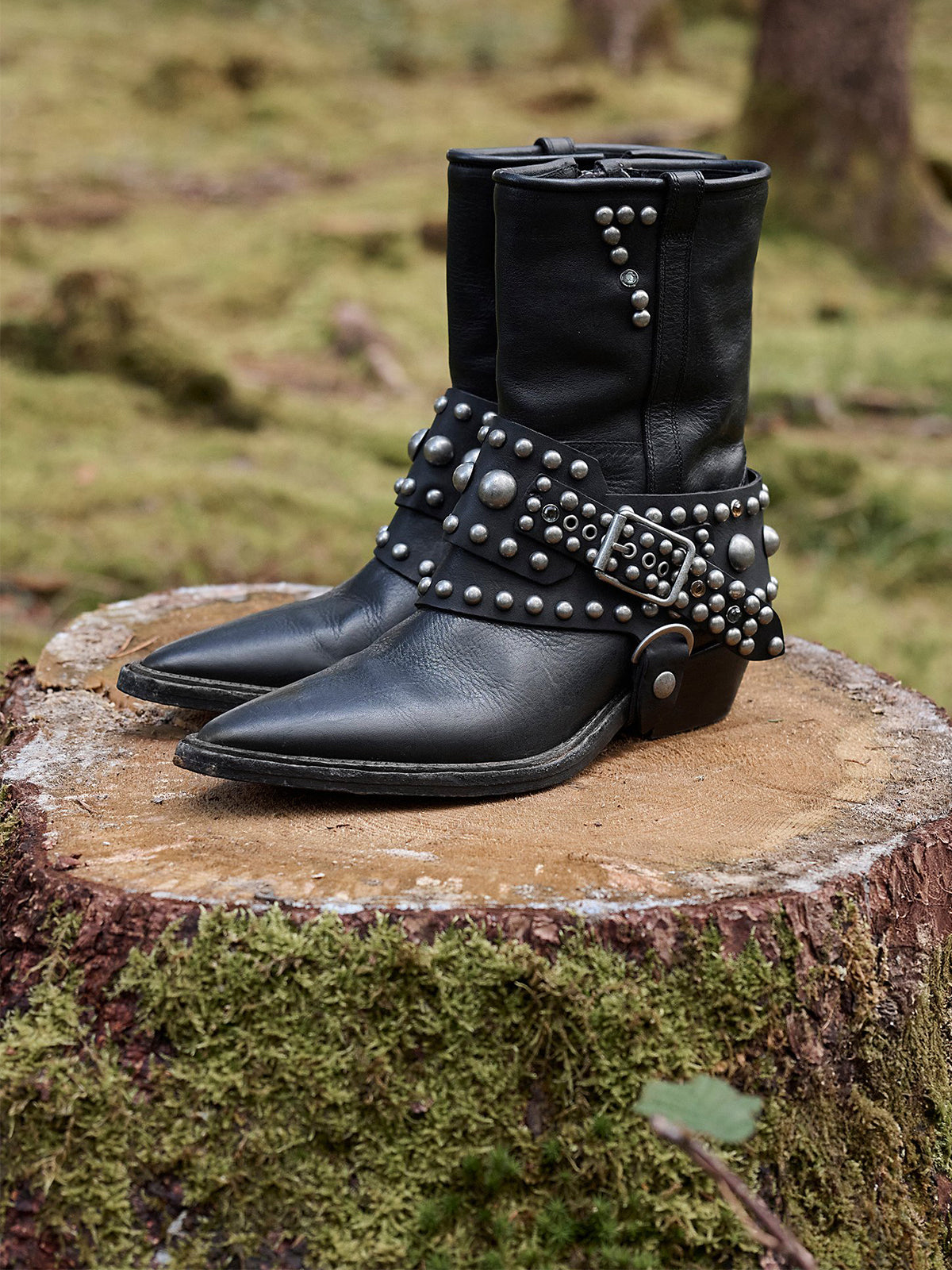 Black Pointed-Toe Studded Buckle Strap Full-Zip Ankle Cowgirl Boots