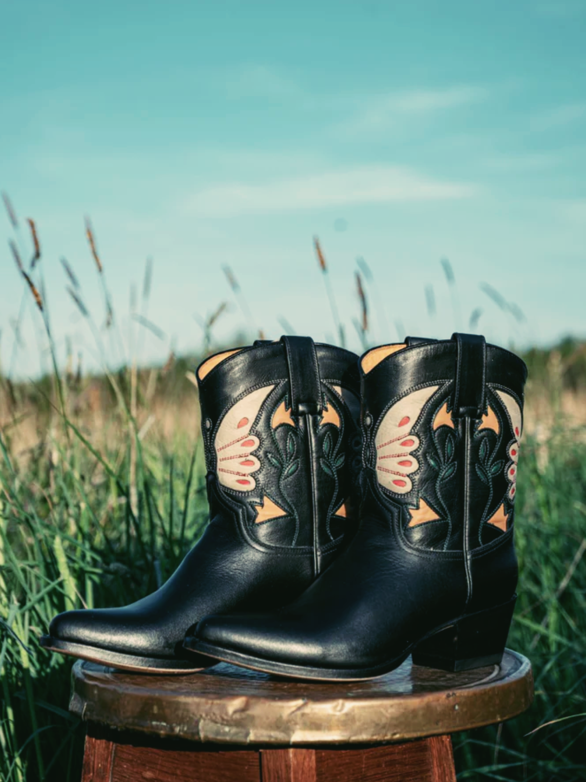 Black Pointed-Toe Cowgirl Ankle Booties With Ivory Butterfly Inlay