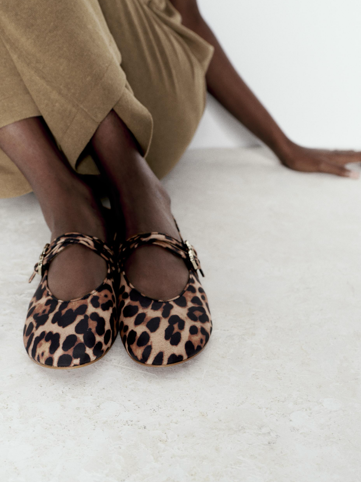 Leopard Printed Cloth Ballet Flats Mary Janes With Double Strap