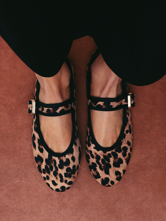 Leopard Printed Buckled Detailed Oval Ballet Flats Mary Janes With Wide Strap