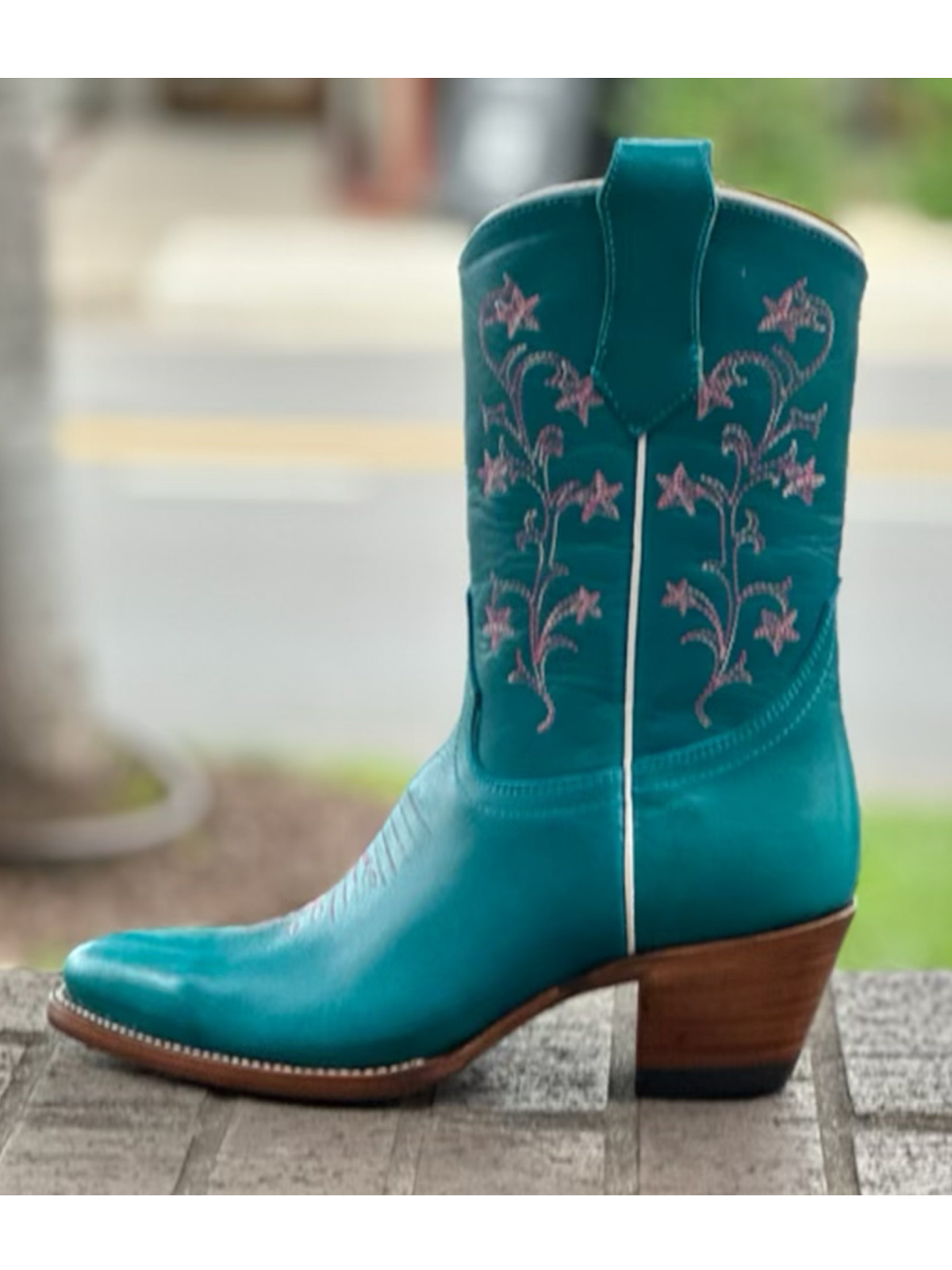 Tiffany Blue Pointed-Toe Star Embroidery Wide Mid Calf Cowgirl Boots