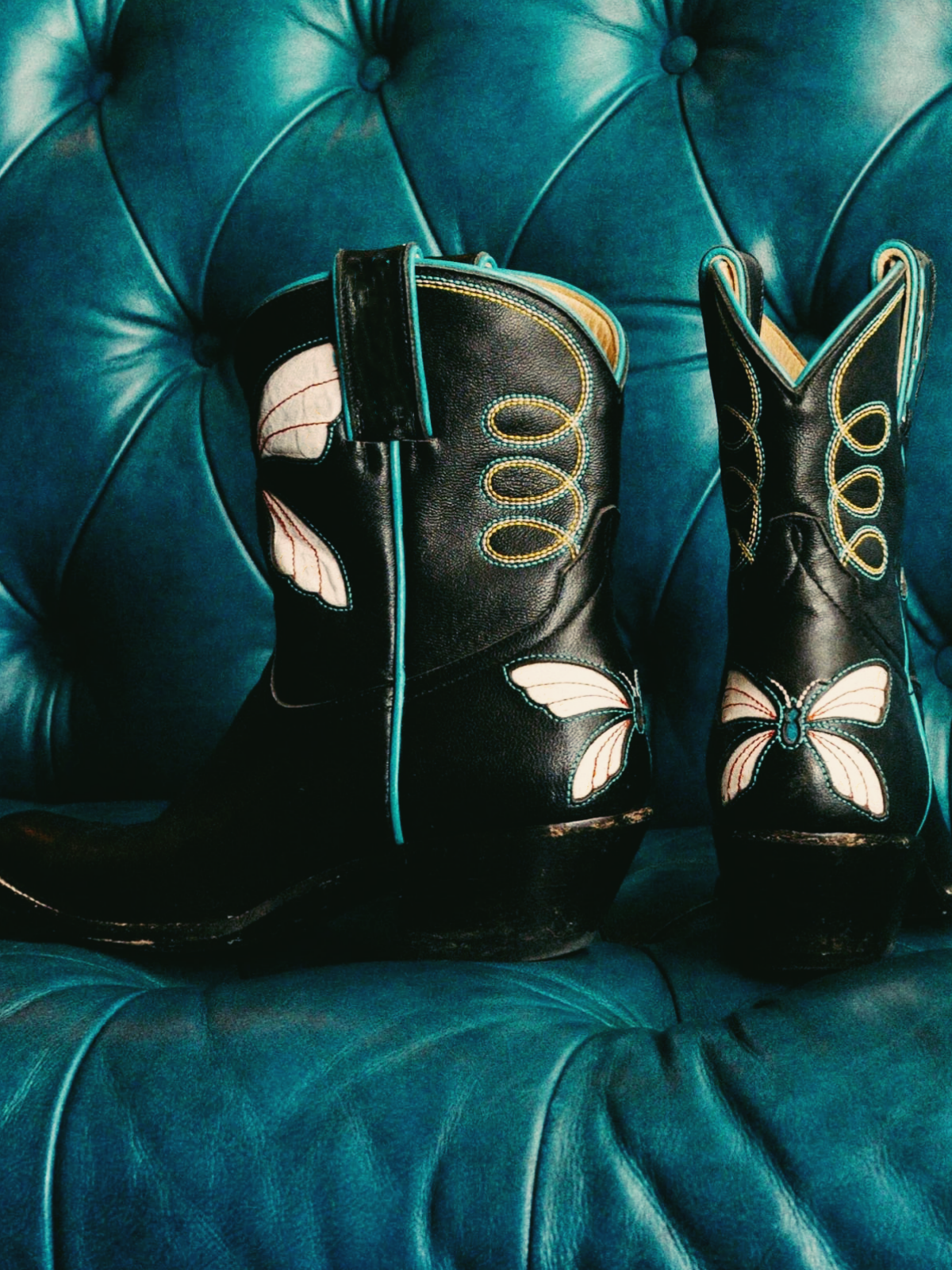 Black Embroidered Almond-Toe Cowgirl Ankle Booties With White Butterfly Inlay