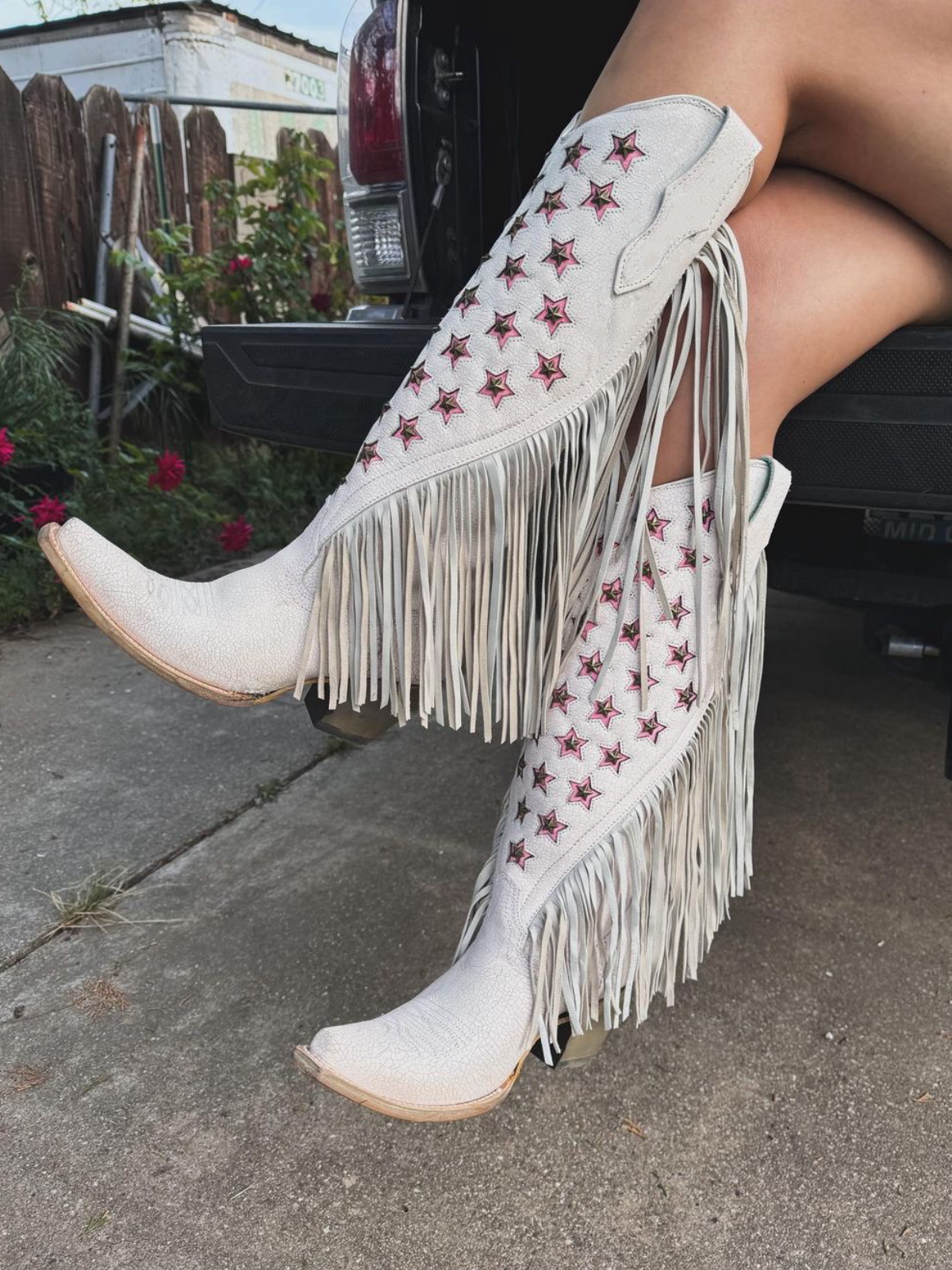 White Crinkle Star Studs Pink Inlay Fringe Snip-Toe Wide Mid Calf Tall Cowgirl Boots