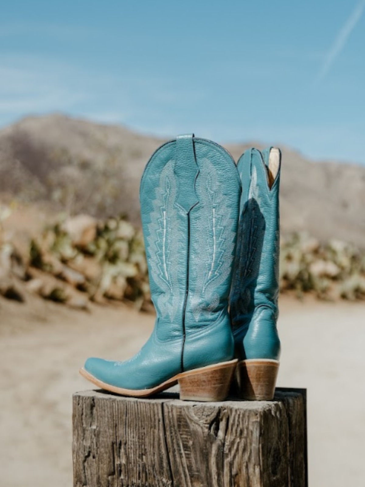 Turquoise Snip-Toe Leaf Embroidery Wide Mid Calf Tall Cowgirl Boots